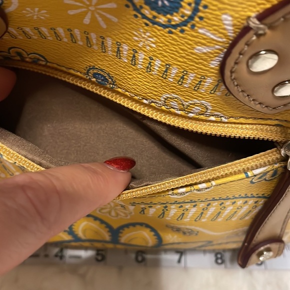 ISAAC MIZRAHI signature Bandana print yellow satchel handbag shoulder bag - Picture 6 of 15